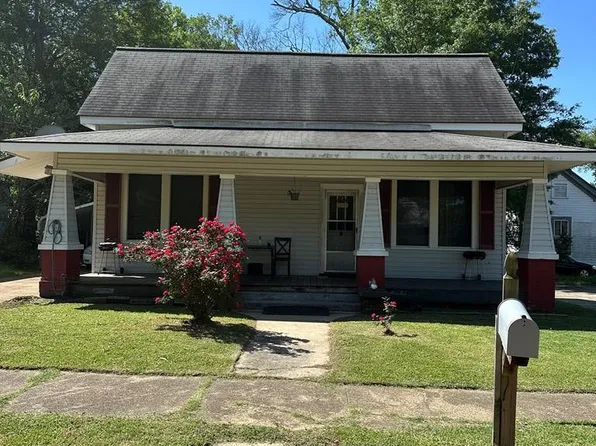 706 Pearl River Ave, McComb, MS 39648