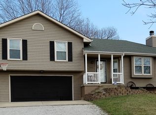 17715 Georgetown Rd, Holt, MO 64048