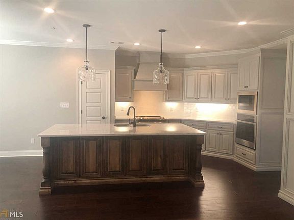 3rd image of 102 Pine Trace Ln #110