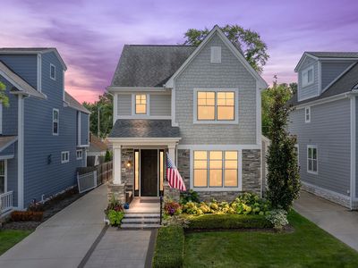 784 Bird Ave, Birmingham, MI, 48009