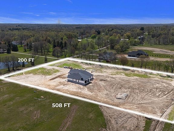 4th image of 4025 Taft Rd