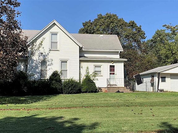 2nd image of 1017 N Kellogg St