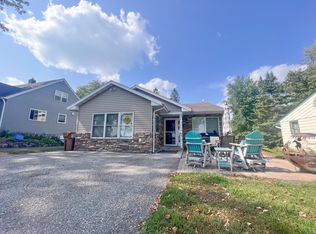 928 W Lake Dr, Detroit Lakes, MN 56501