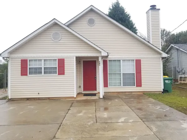 686 Morrow Rd, Forest Park, GA 30297