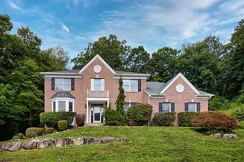 23 Cedar Dr Photo 1