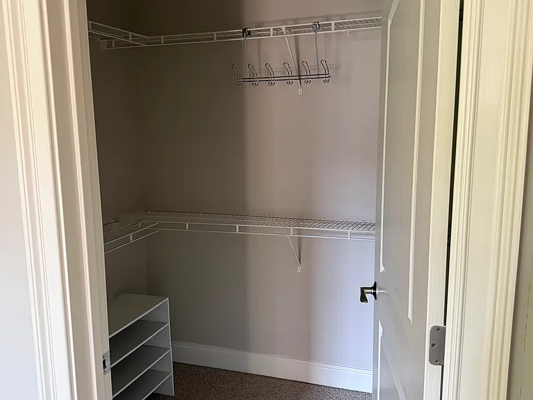 2600 Highland Ave S #204 — Photo 9