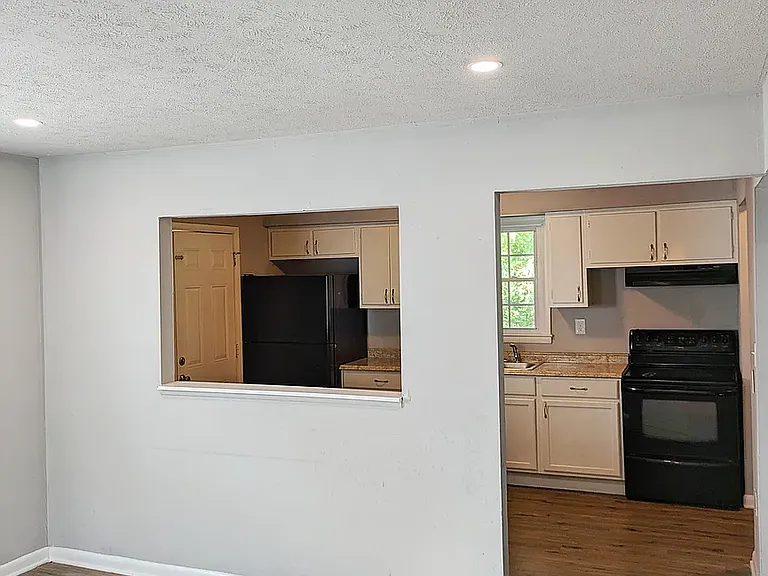 223 Riggs St #1 — Photo 3