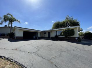 439 Avalon Dr, Vista, CA 92084