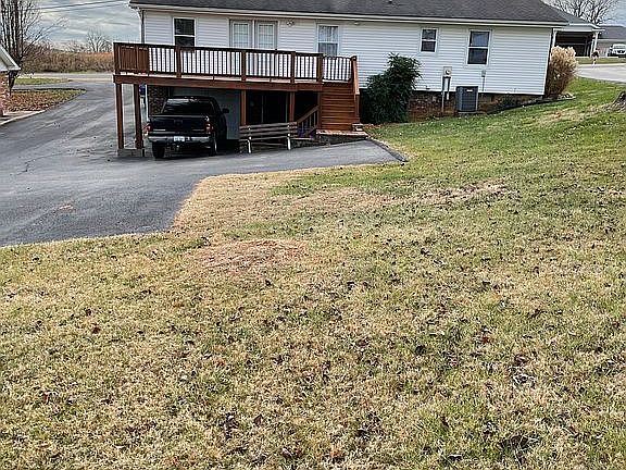 3rd image of 1107 Glenview Dr