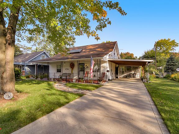 3rd image of 4996 Winslow Dr