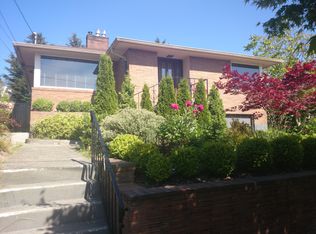 8310 16th Ave NW, Seattle, WA 98117