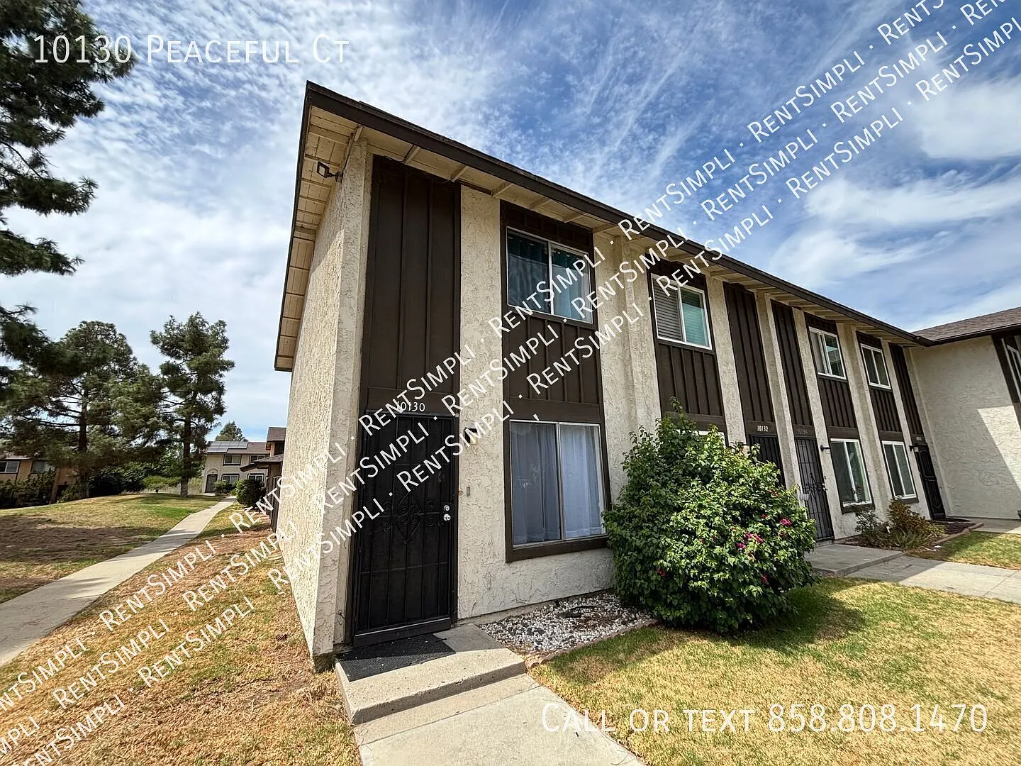 Furnished 2BR Condo with Private Patio in Santee — Photo 2