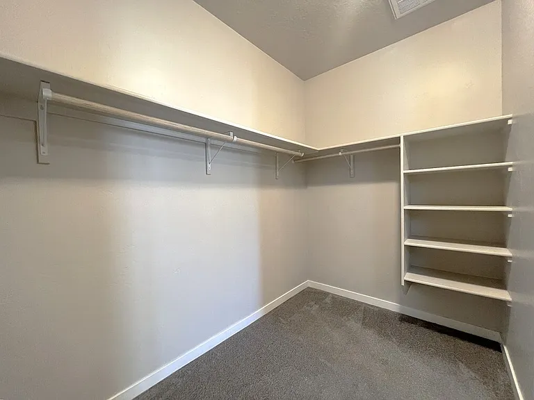 15136 N Fishing Creek Ave — Photo 40