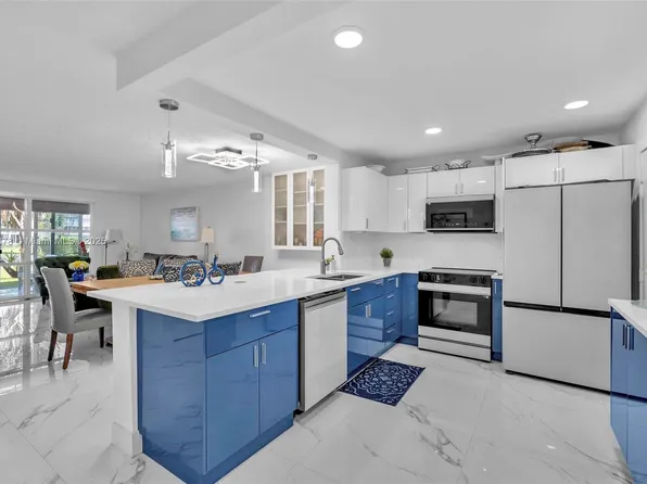205 SE 11th Ter APT 101, Dania Beach, FL 33004