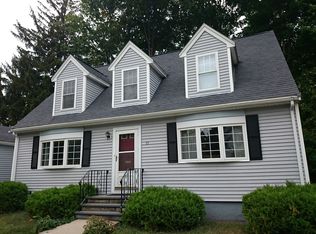 33 Ivory St, West Roxbury, MA 02132