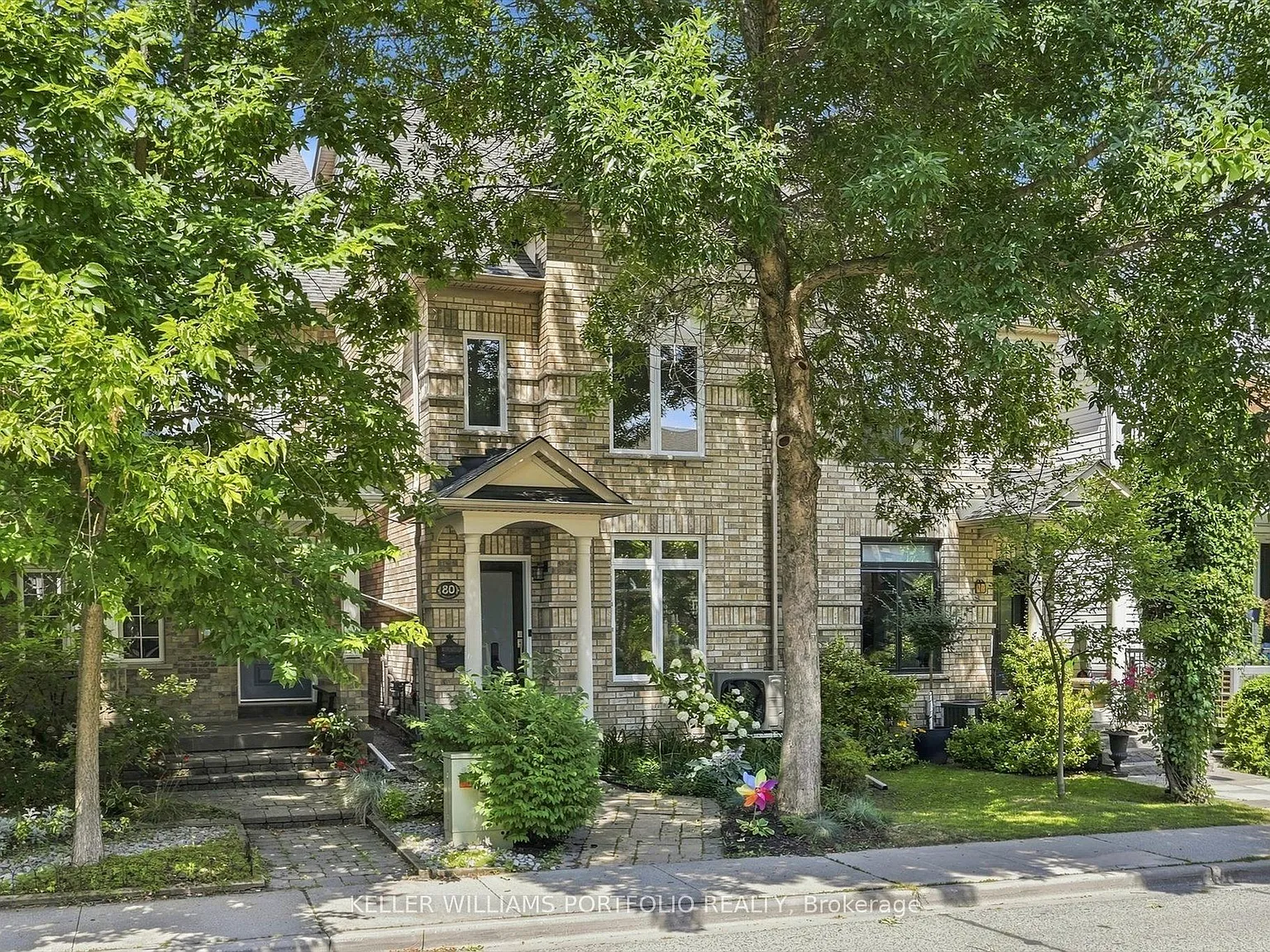 4 bed, $4,600 — Photo 1