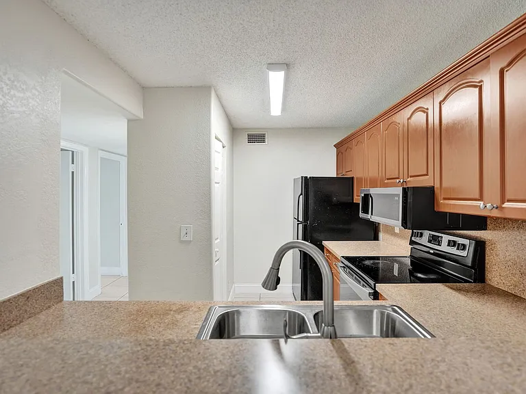 10773 Cleary Blvd #111 — Photo 13