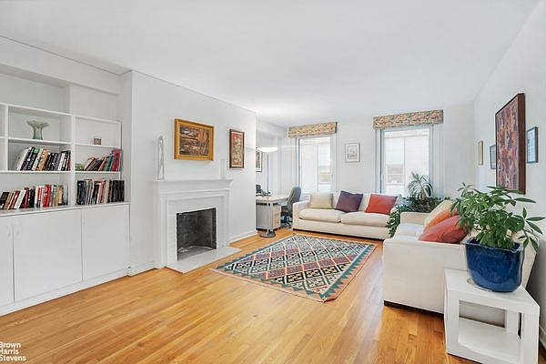 1st image of 40 W 55th St APT 9B