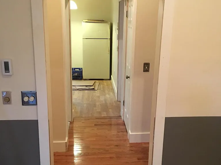 29 Clinton St #3 — Photo 9