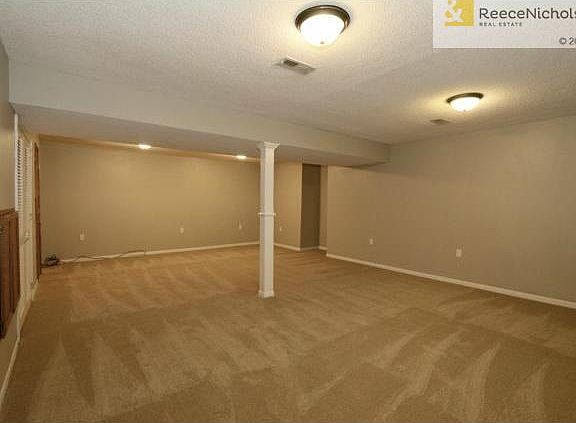5th image of 418 Fletcher Dr