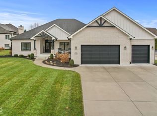 5459 Chancery Blvd, Greenwood, IN 46143