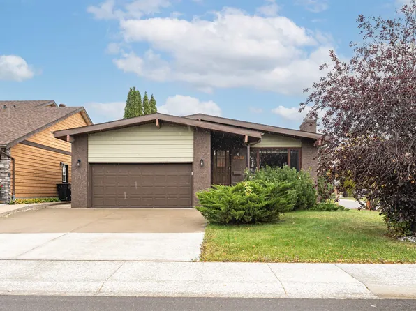 15903 111th St NW, Edmonton, AB T5X 4S5
