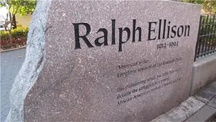 Rented by Isley Residential | media 12