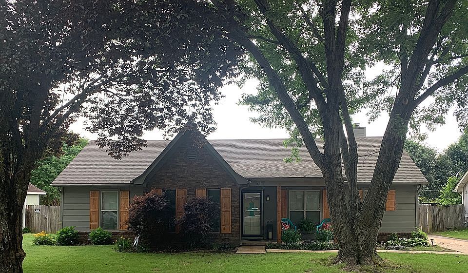 1st image of 3015 Lauren Dr