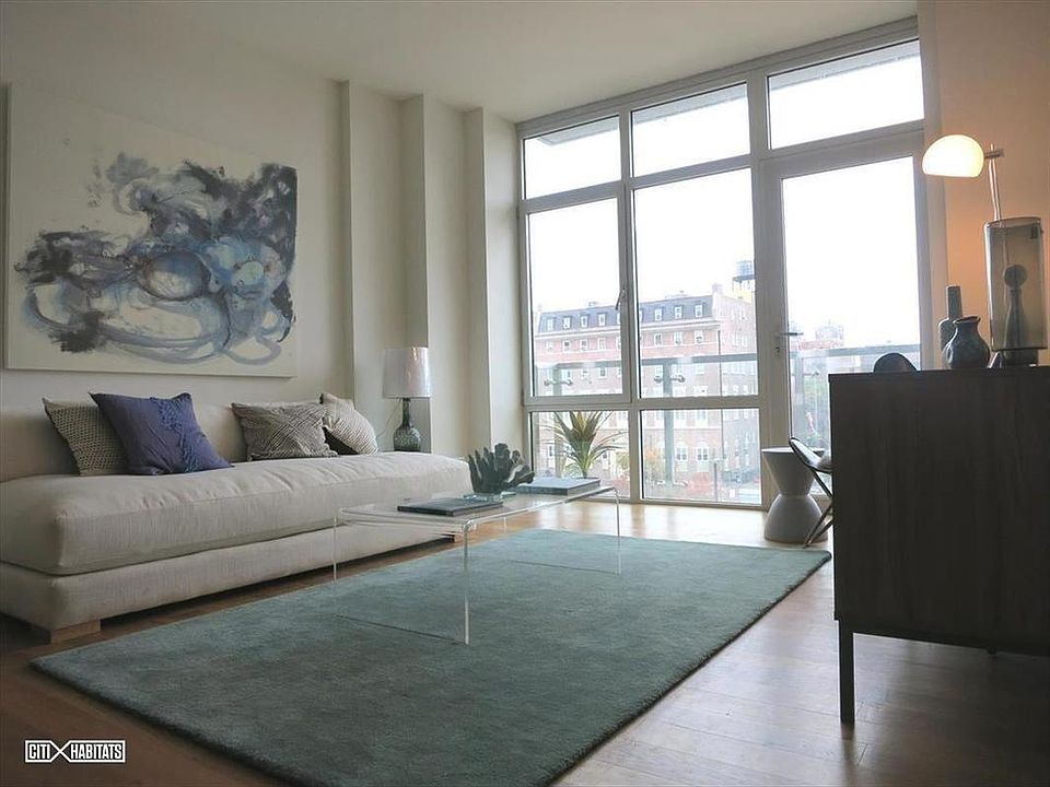 1st image of 344 E 110th St APT 3A