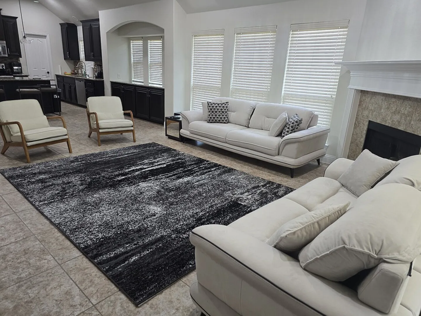 Beautiful Home in Mansfield — Photo 4