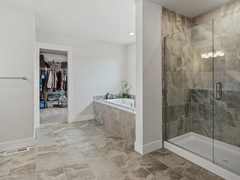 14999 NW Evelyn St — Photo 26