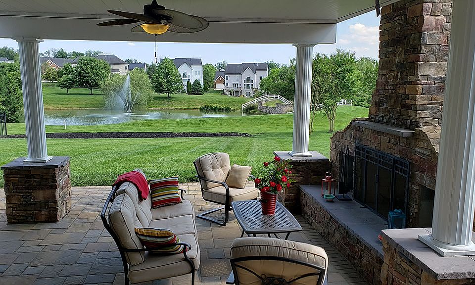 Spectacular Deck & Patio