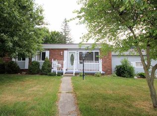 1711 4th St, Jackson, MI 49203