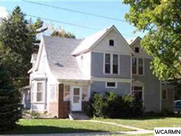 451 3rd St, Tracy, MN 56175