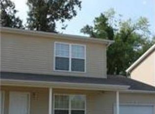 210 Diekamp Ln, Saint Charles, MO