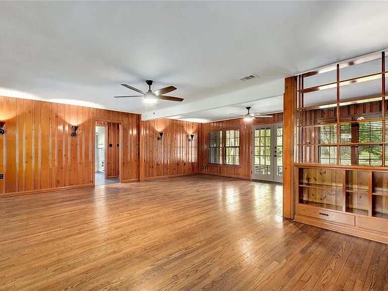4504 Elwood Rd — Photo 23