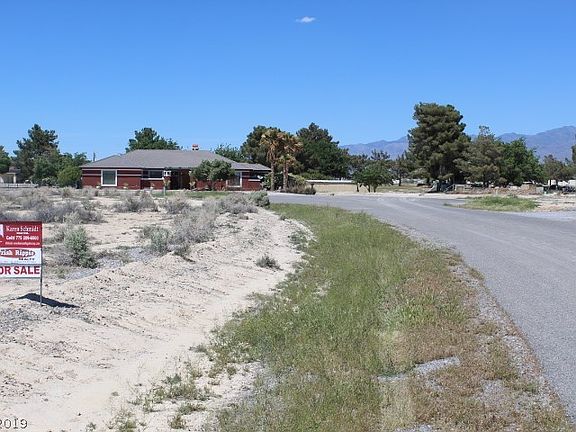 2nd image of 1420 E Eldorado Way