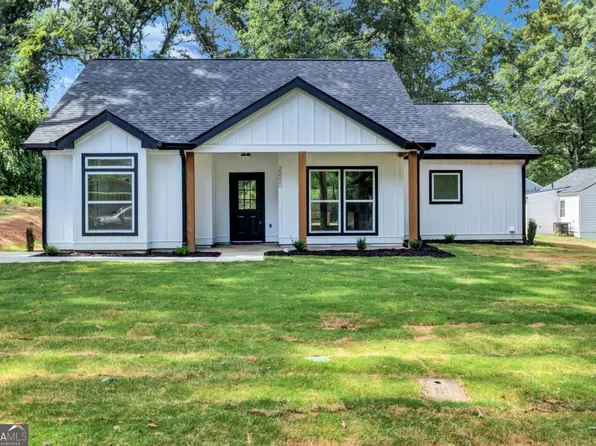 2000 Grove Ave, East Point, GA 30344