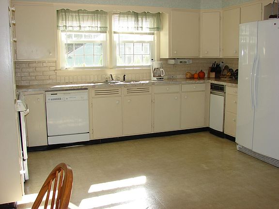 bright kitchen   formal dining
