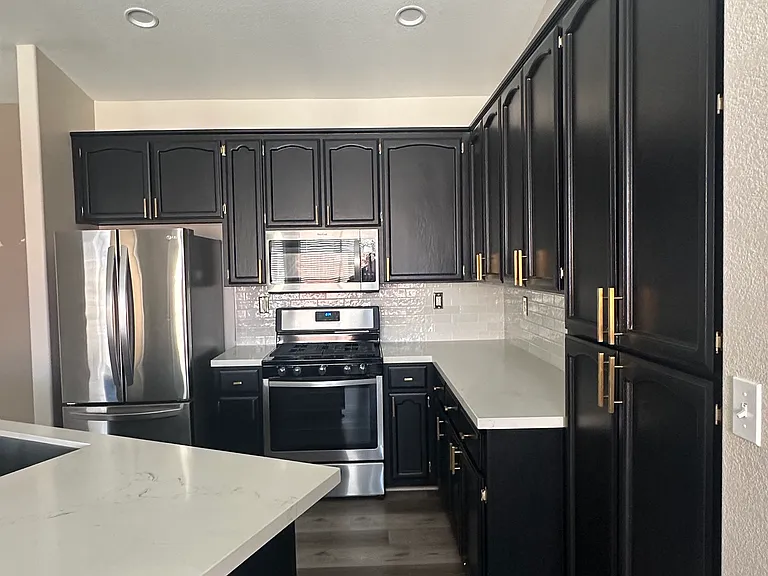 982 Colmore Way — Photo 5