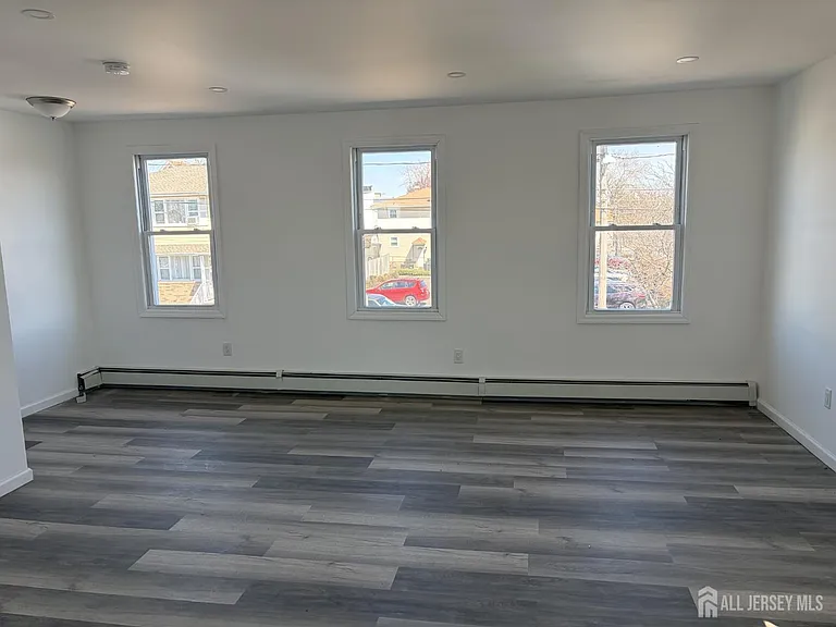 15 Fitch St — Photo 5