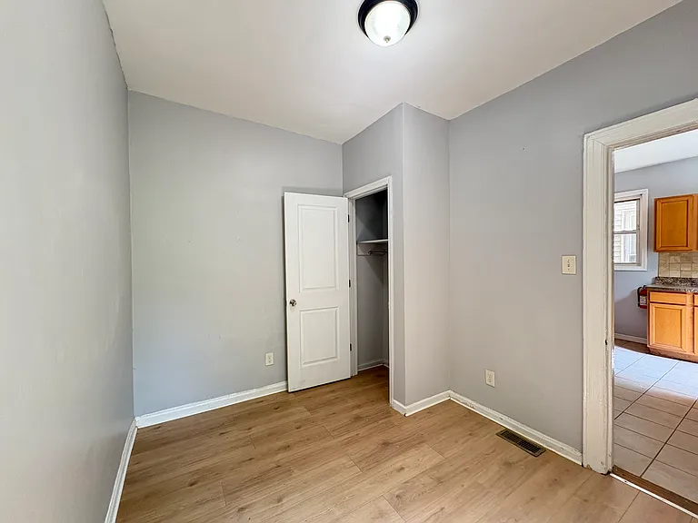 11 Dwight St #2 — Photo 2