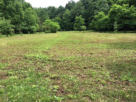 3rd image of 1861 W State Road 44