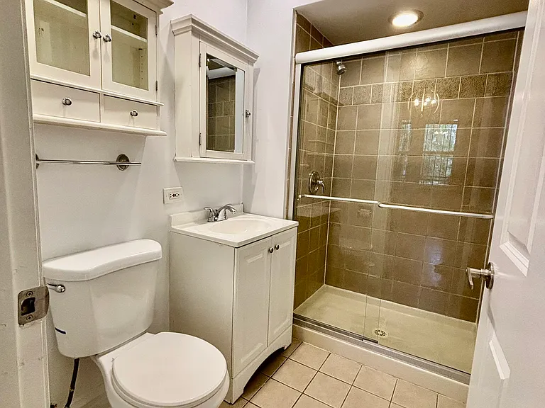 1435 N Ashland Ave #3R — Photo 7