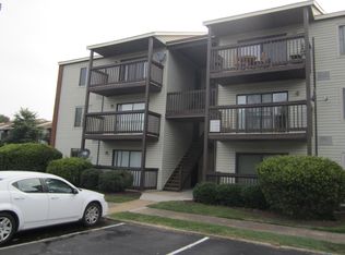 96 Wells Ct, Hampton, VA 23666