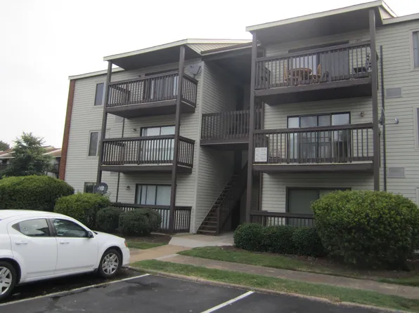 96 Wells Ct, Hampton, VA 23666