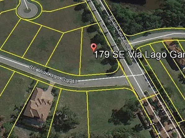 179 SE Via Lago Garda, Port Saint Lucie, FL 34952