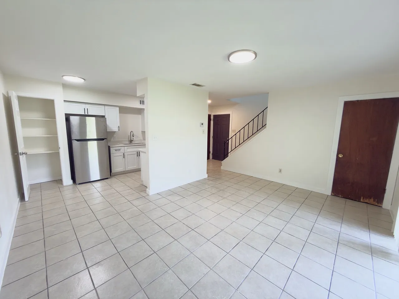 2209 Mission Hill Drive - 104 — Photo 4