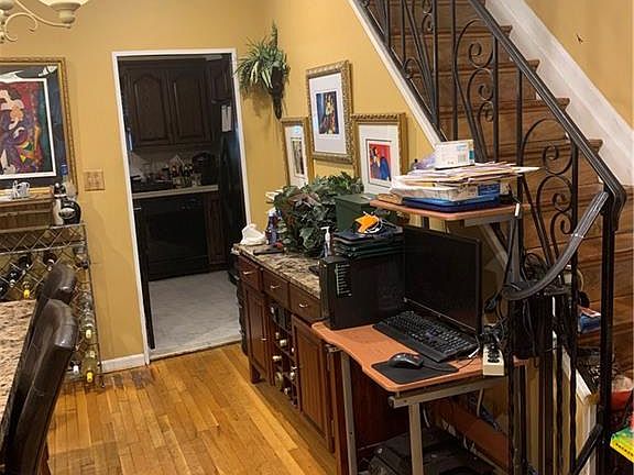 2nd image of 4113 Avenue S