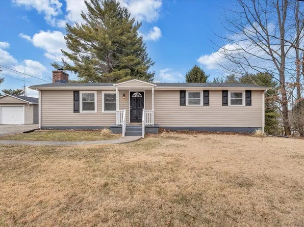 803 13th St, Radford, VA 24141